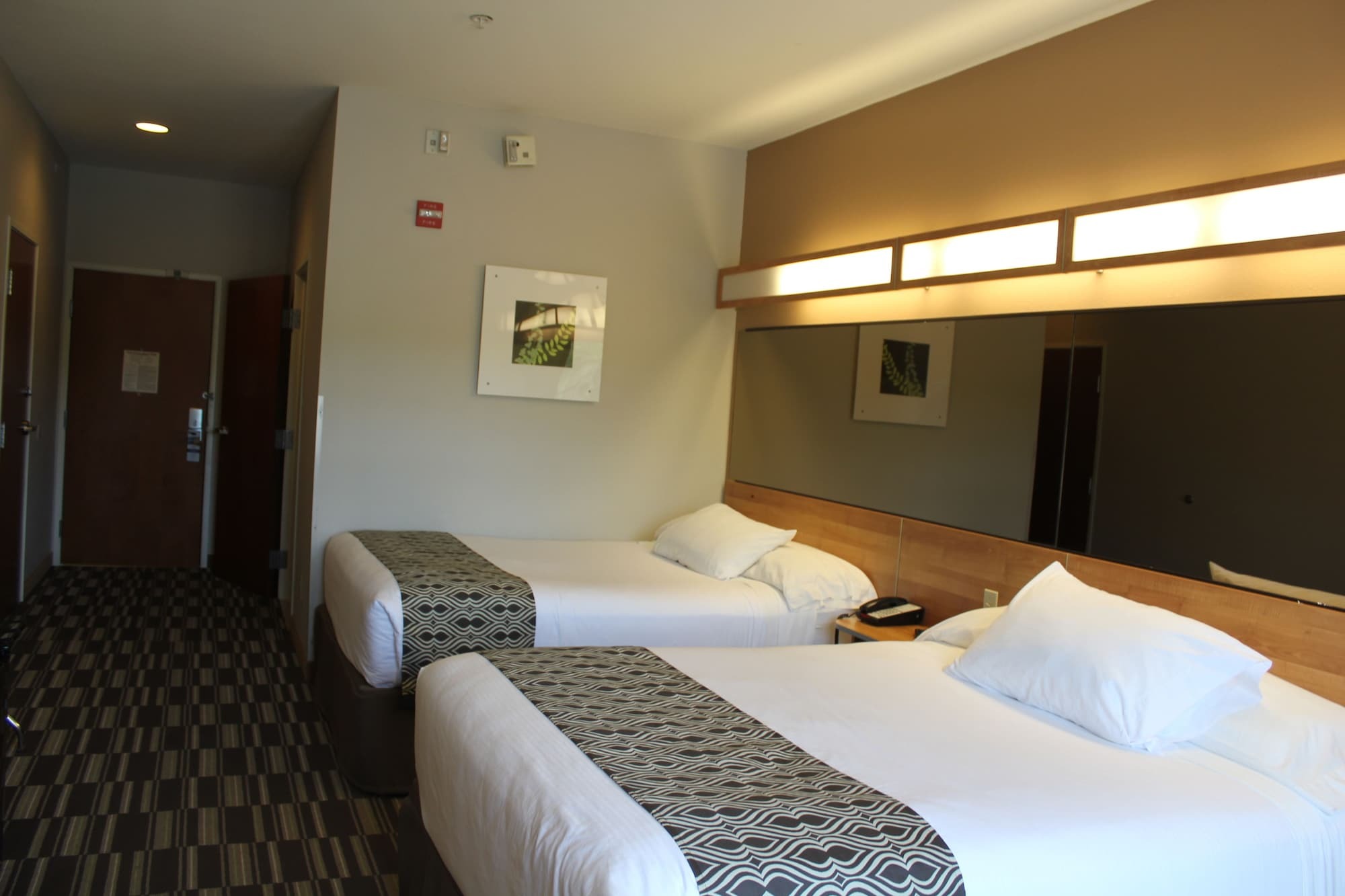 York Microtel Inn & Suites By Wyndham Екстер'єр фото